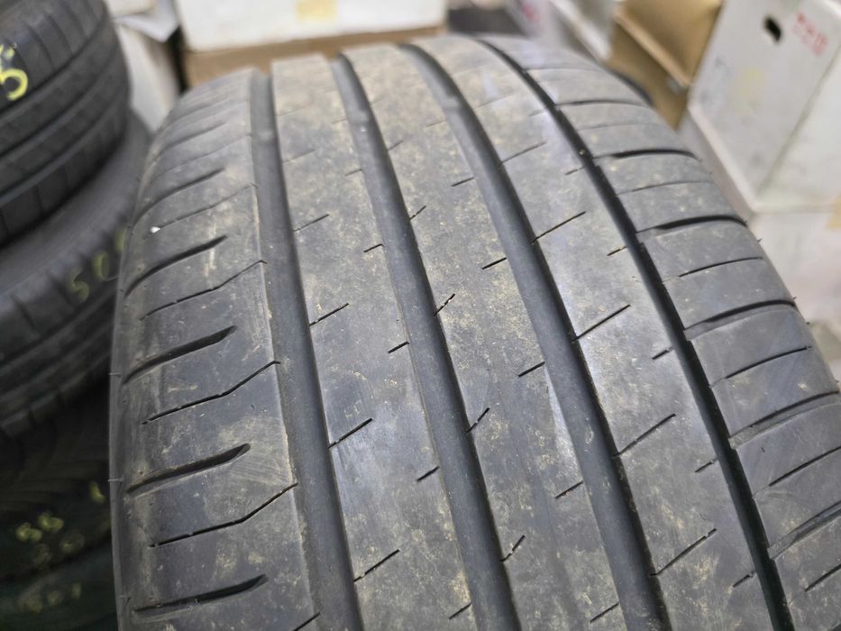 2бр Летни гуми 225 55 16 - Falken - DOT 2023