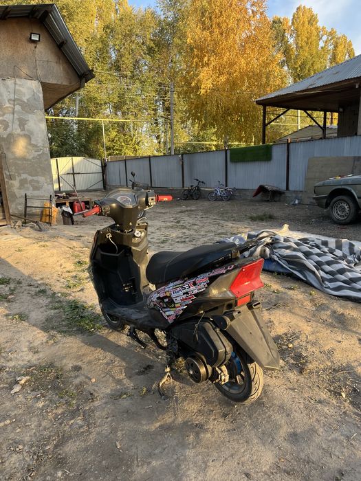 Мопед м8 веномм.