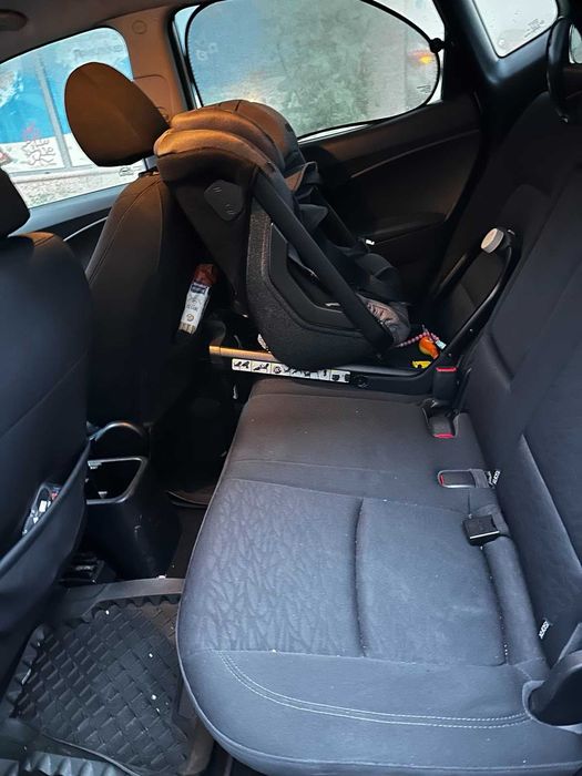 Hyundai Ix20 1.6СRDI, с валидна ГО, винетка до 06.2026г.