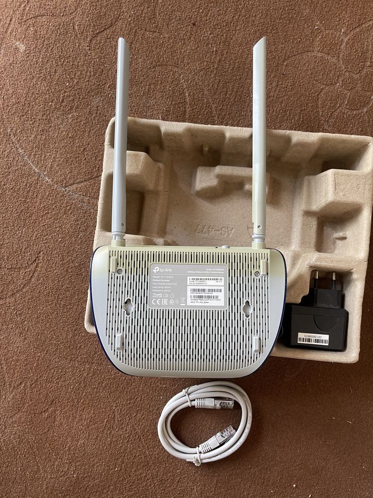 Роутер tp-link.