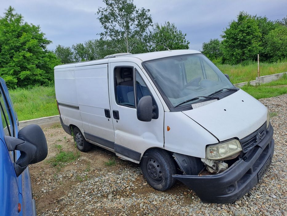 Dezmembrez  Citroen Jumper 2.0hdi an 2002