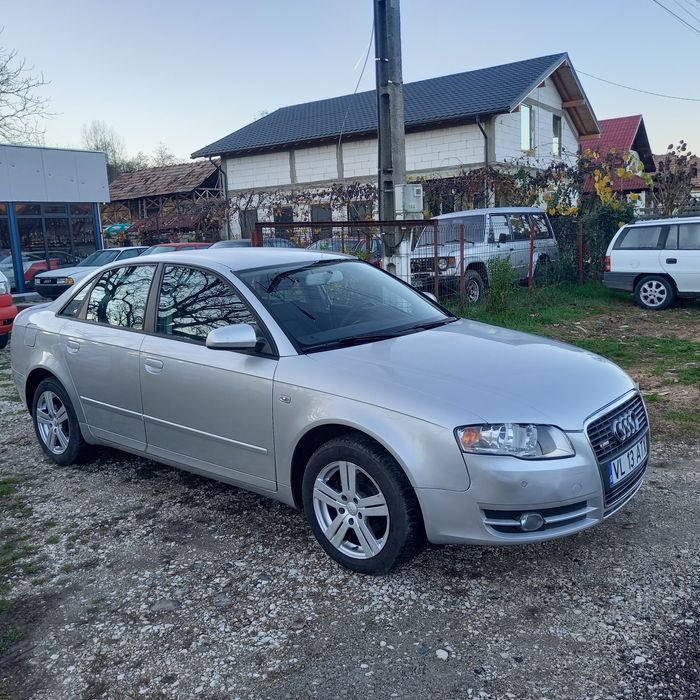 Vând Audi A4 S line  benzina 1.6