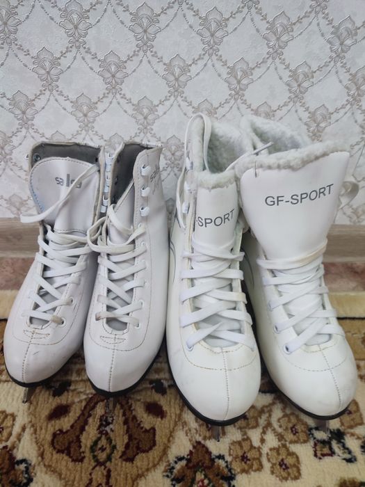 Продам коньки в хорошем состоянии, размеры 32, 36