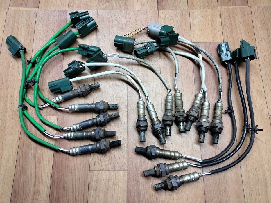 Продам Датчик кислородный Лямбда зонд Nissan для двигателей VQ35DE