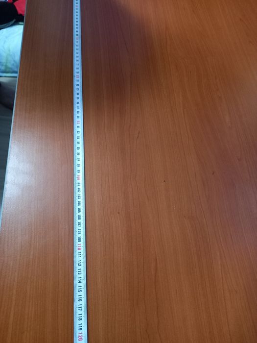 Vând birou în stare f buna