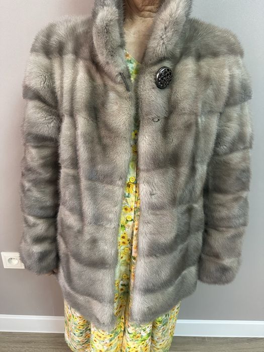 Продаю натуральную норковую шубу трансформер