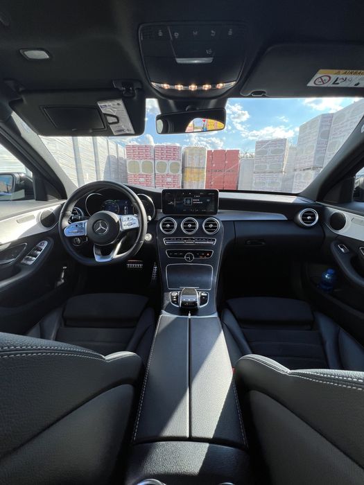 Mercedes C Class Facelift: AMG pachet int/ext C220d, Park Asist