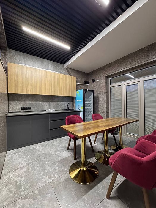 Продается готовый офис помешение ор. Ц-4 Юнусабадский район