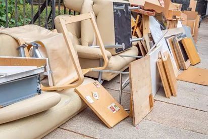 Debarasare servicii specializate în acest domeniu de Debarasare gunoi