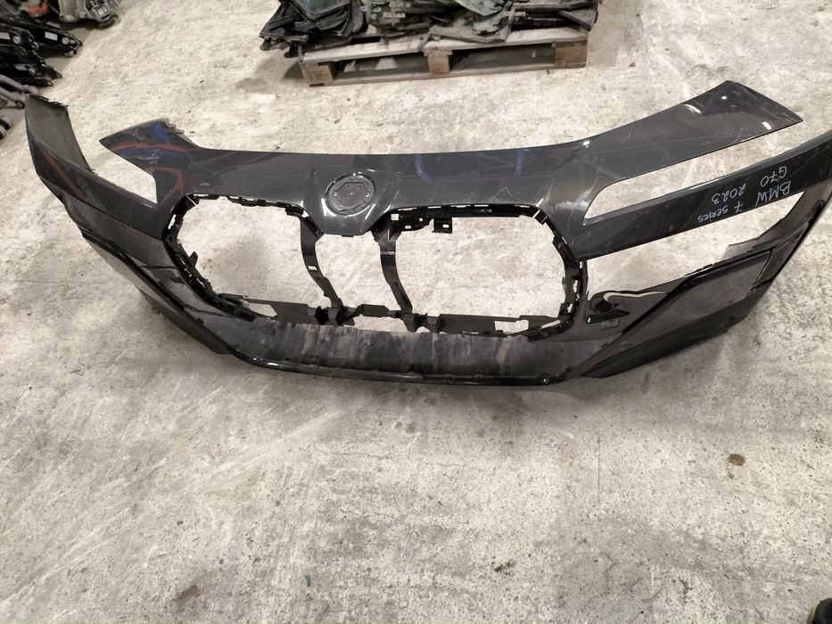 Предна броня BMW 7 Series G70 / БМВ 7 Серия Г70 2023г.