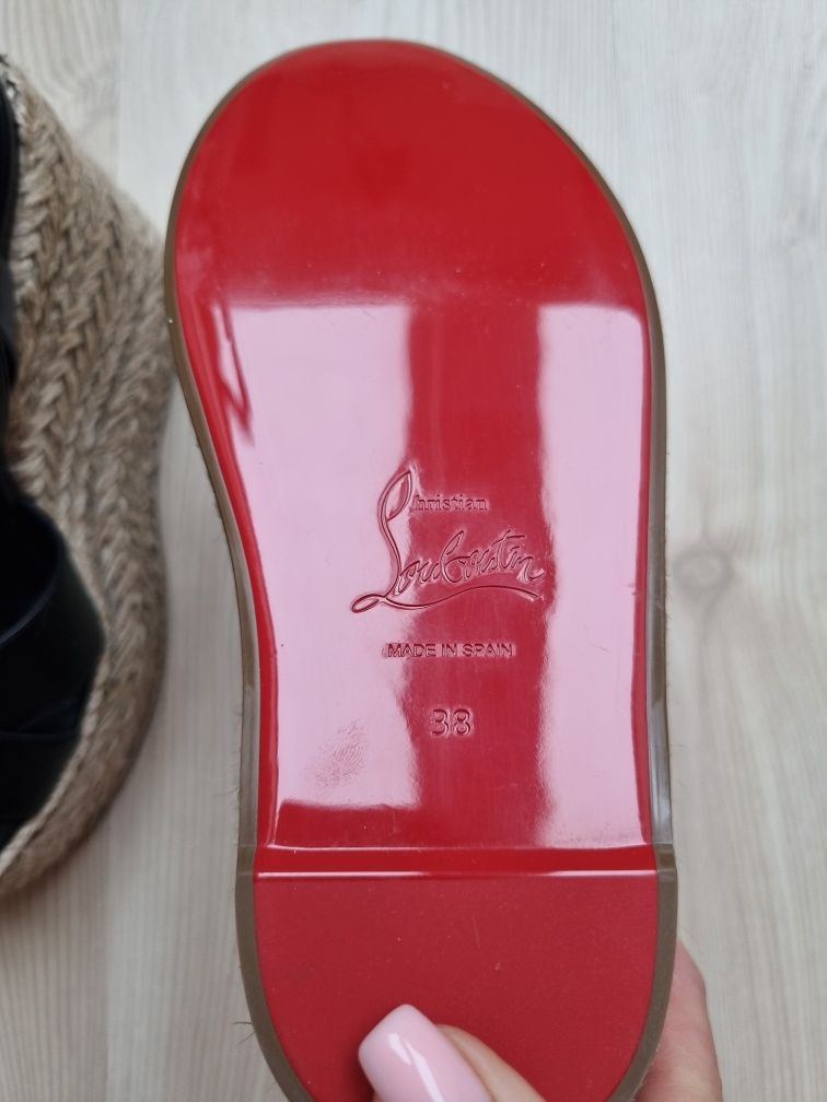 Оригинални еспадрили на платформа Louboutin