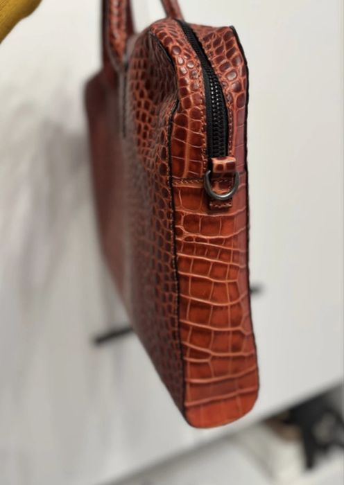 Geantă din piele naturală Musette – model croco, nouă