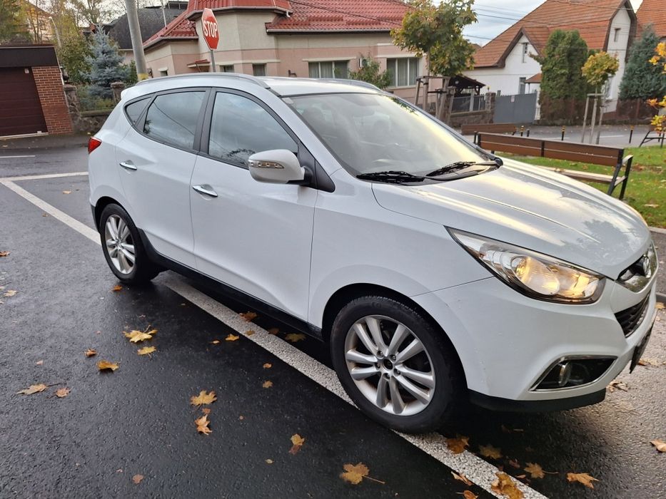 HYUNDAI IX35 2011 , 2.0 CRDI ,4X4