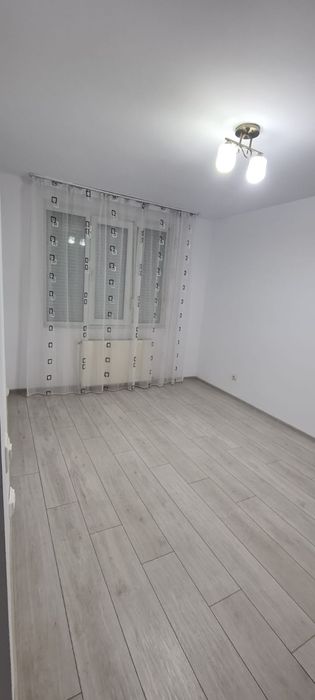 Închiriez apartament 1camera