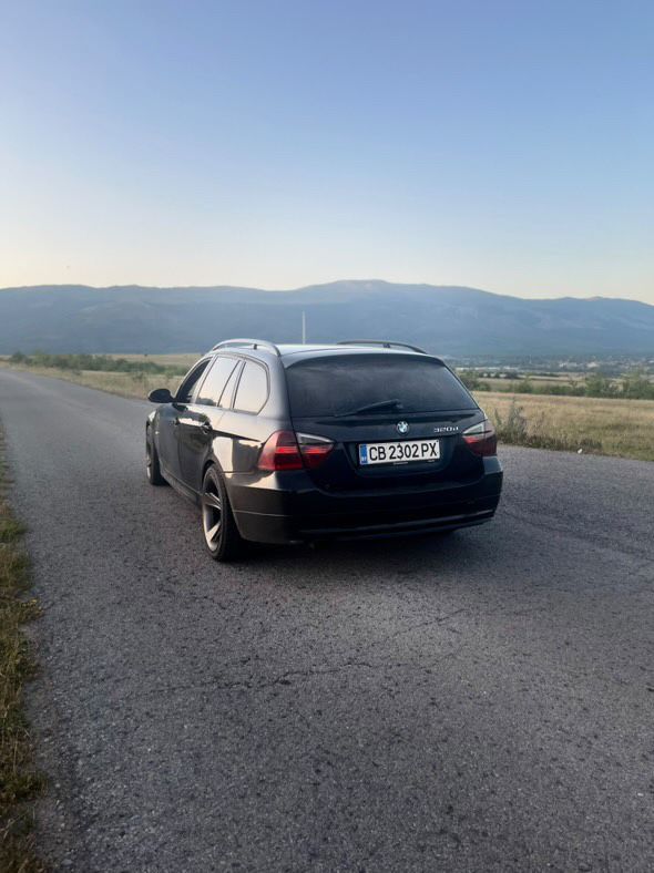 Bmw e91 320d 2006г.