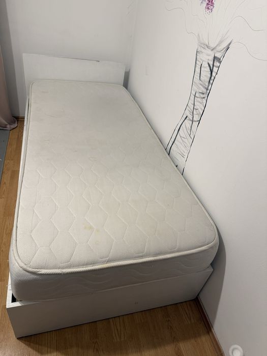 Donez pat si saltea o persoana