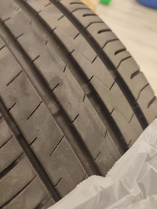 Set jante aliaj Lexus Ct200h + set de anvelope Falken de vară