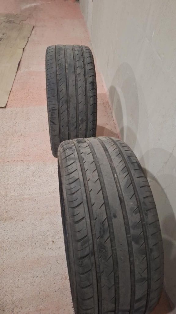 Гуми  R18 245/40/18