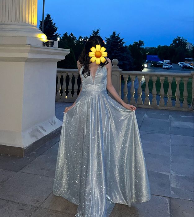 Платье вечернее