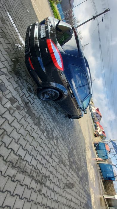 Vând Ford Mondeo