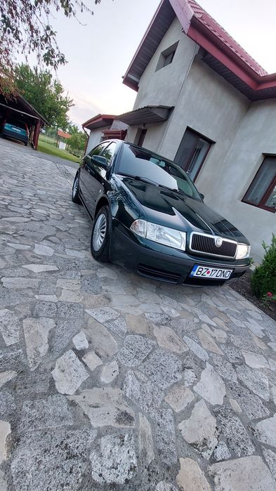 Skoda octavia 1.6 Benzina