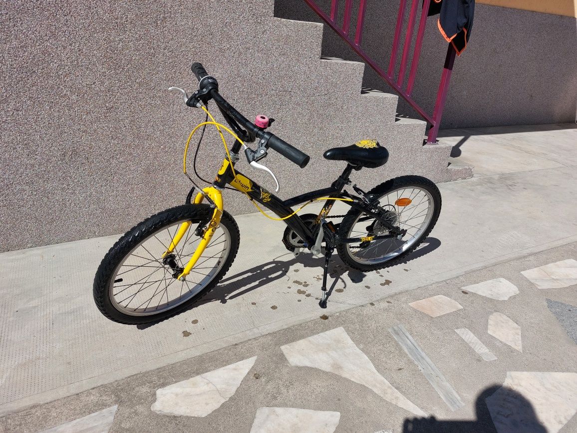 Bicicleta pentru copii cu roti pe 20 toll