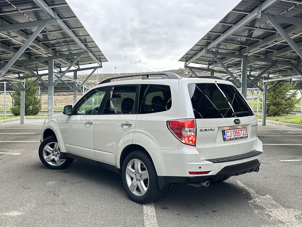 Subaru Forester benzina 4x4 automat