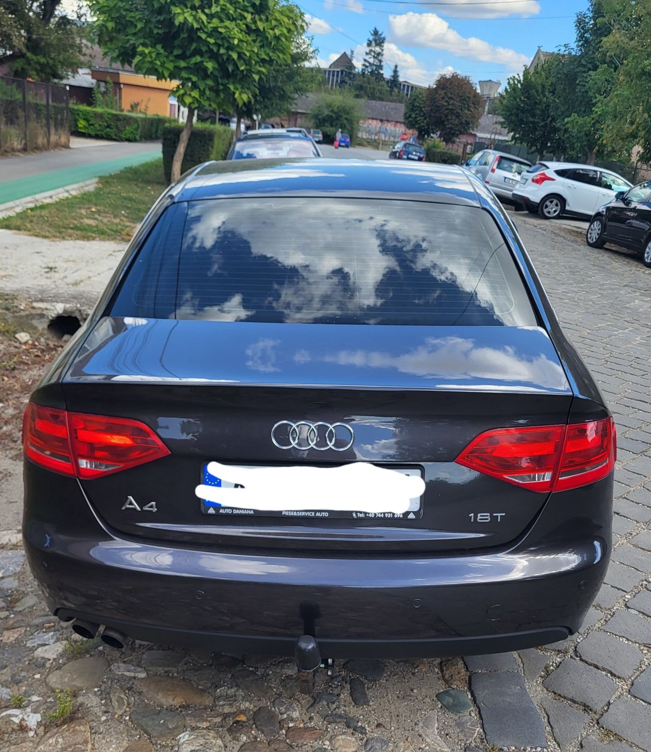 Audi A4 an 2009 benzina 1800