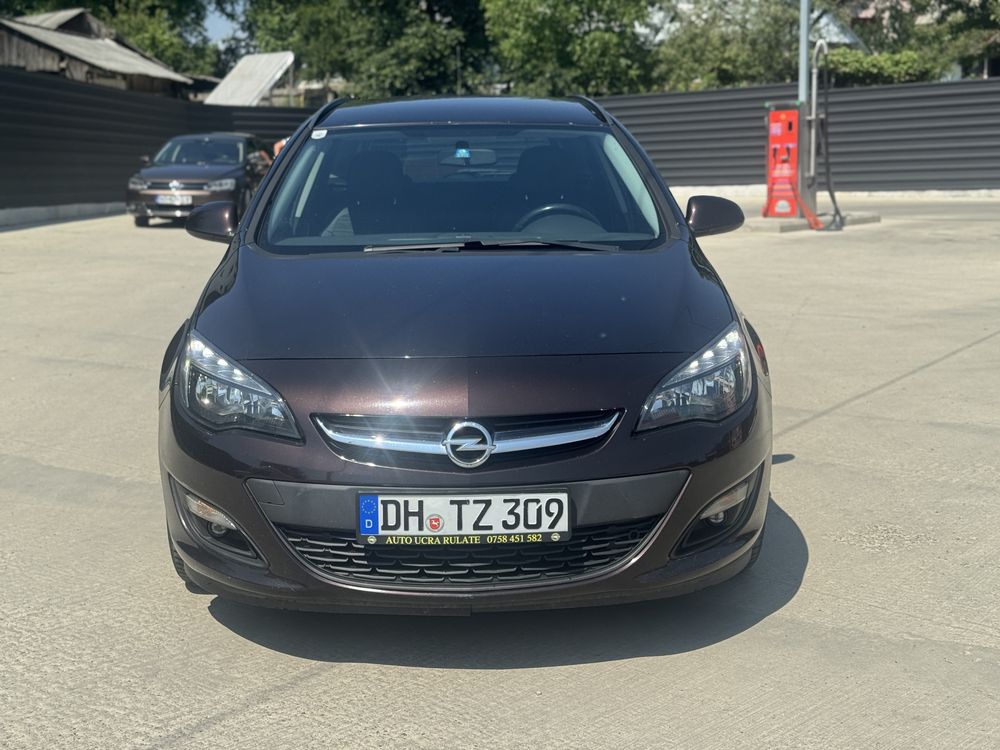 Opel Astra -Sports Tourer-2015-1.6 diesel -110cp-Euro 6 -Recent Adusa