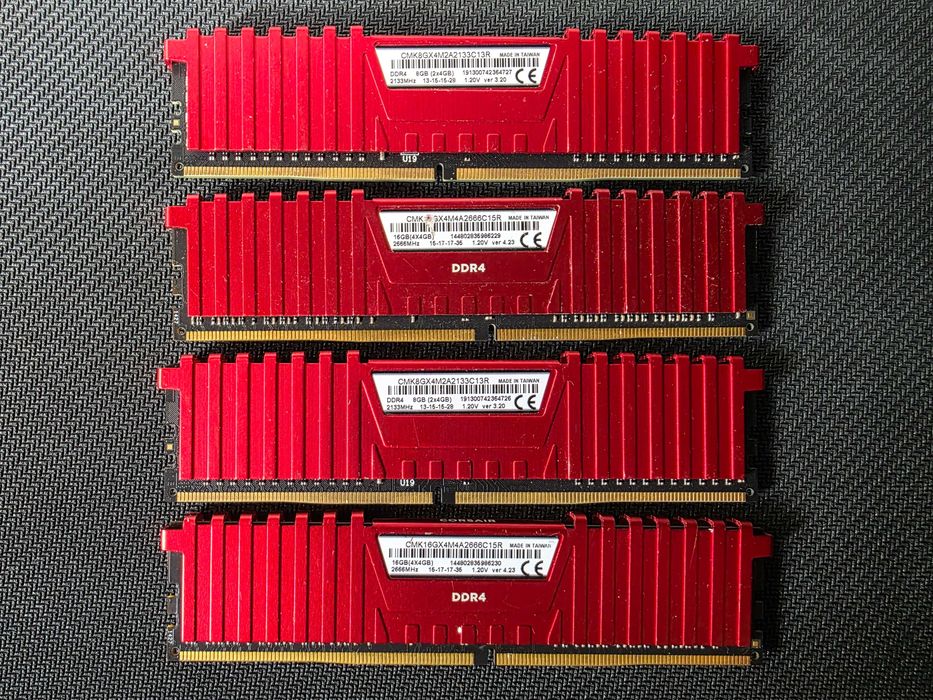Memorie 16GB DDR4 2666 MHz Corsair Vengeance LPX Red
