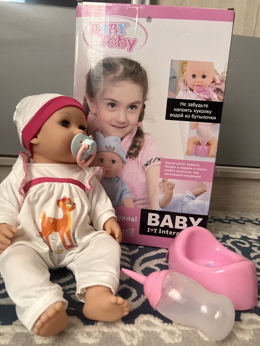 Кукла говорящая, писает и пьёт воду