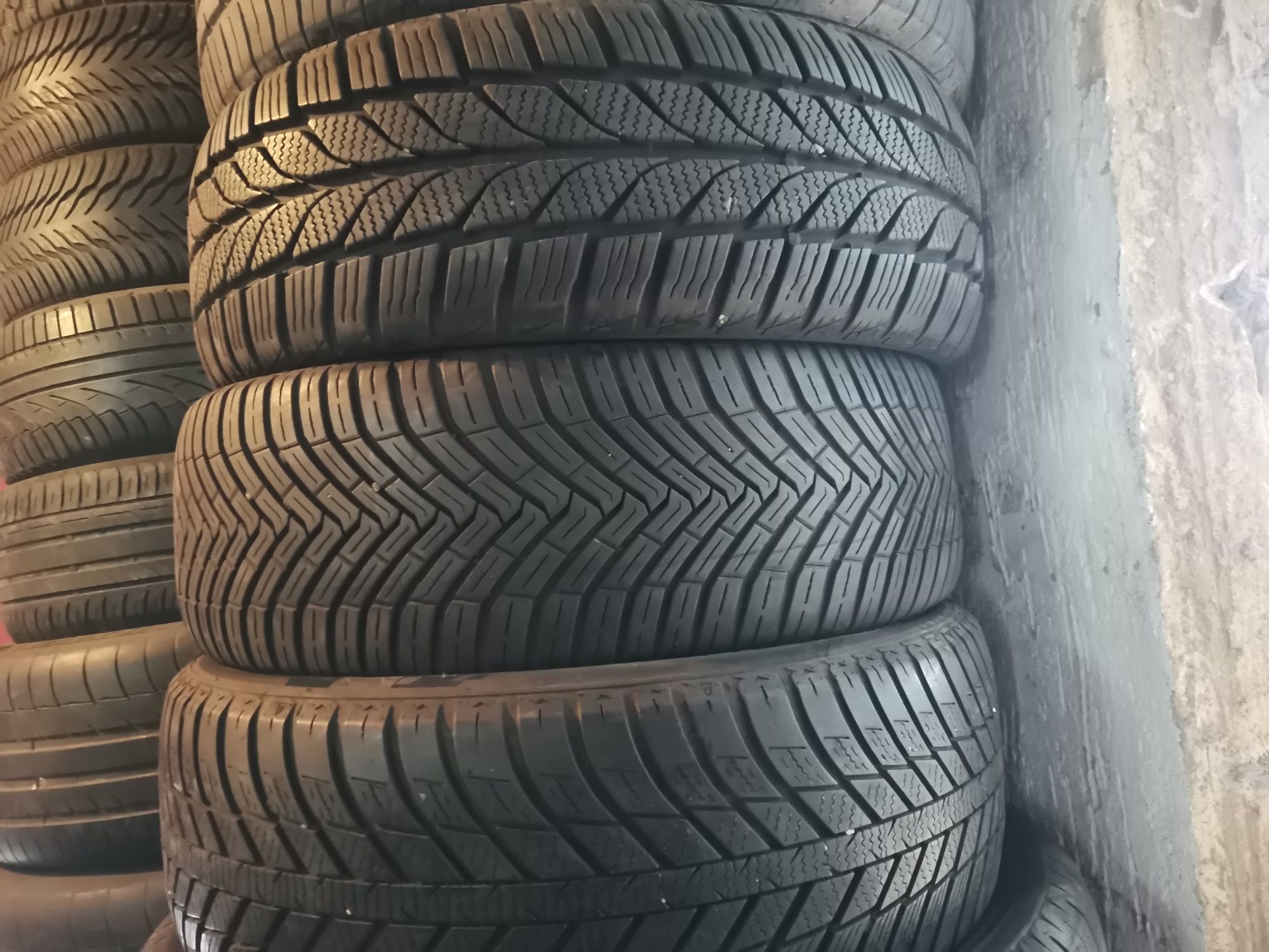Шины  205/55/ R16, 1шт,Одинары