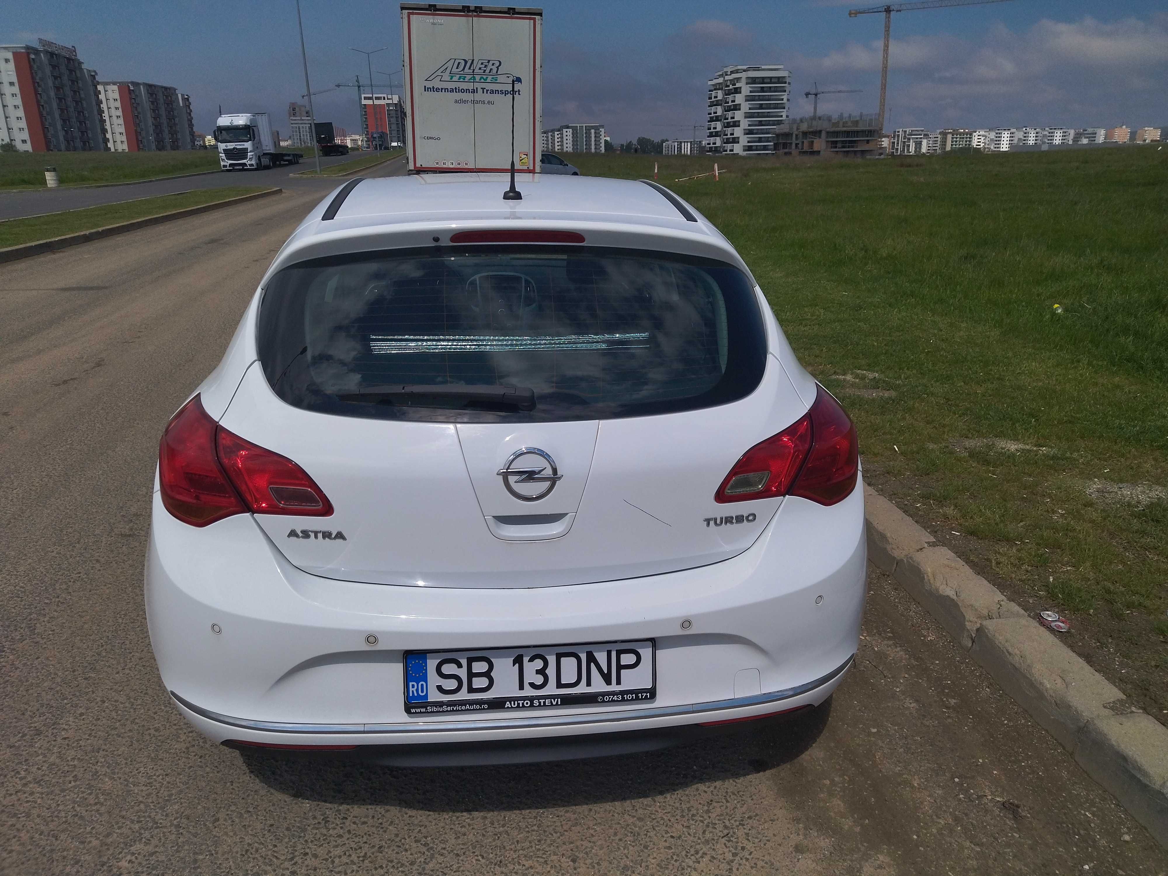 Opel Astra J 2014 140 CP