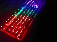 Tastatura profesionala de gaming KG901