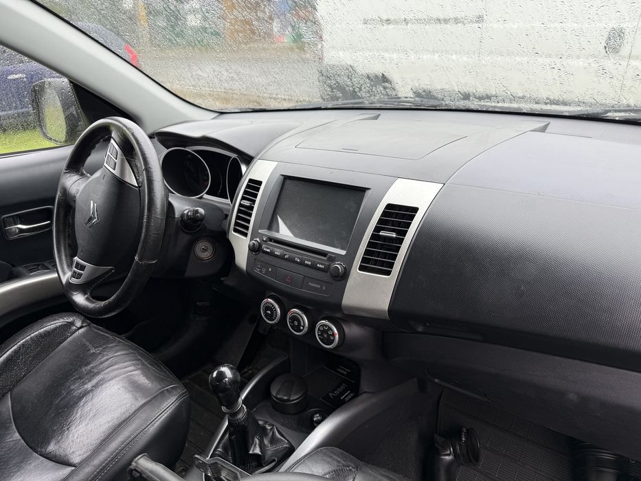 Citroen c Crosser suv 7 locuri avariat