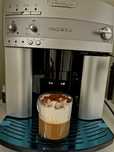 Aparat de cafea Delonghi