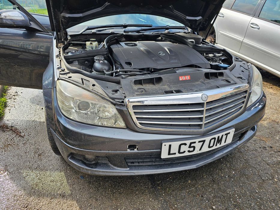 На части Mercedes C 220, C 220 W 204, В 204 C 200 Ц 200
