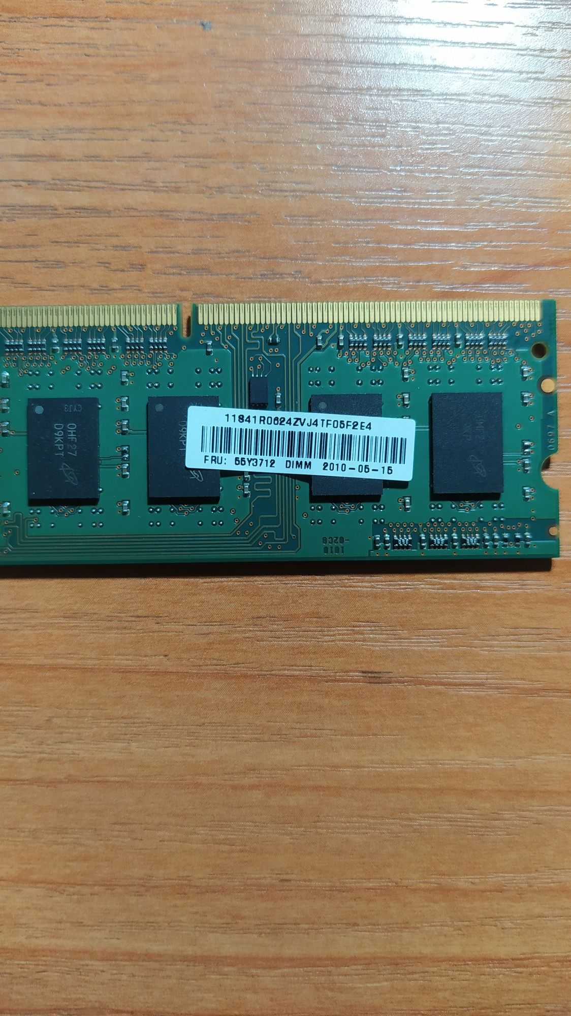 RAM память ноутбука 1 GB DDR3