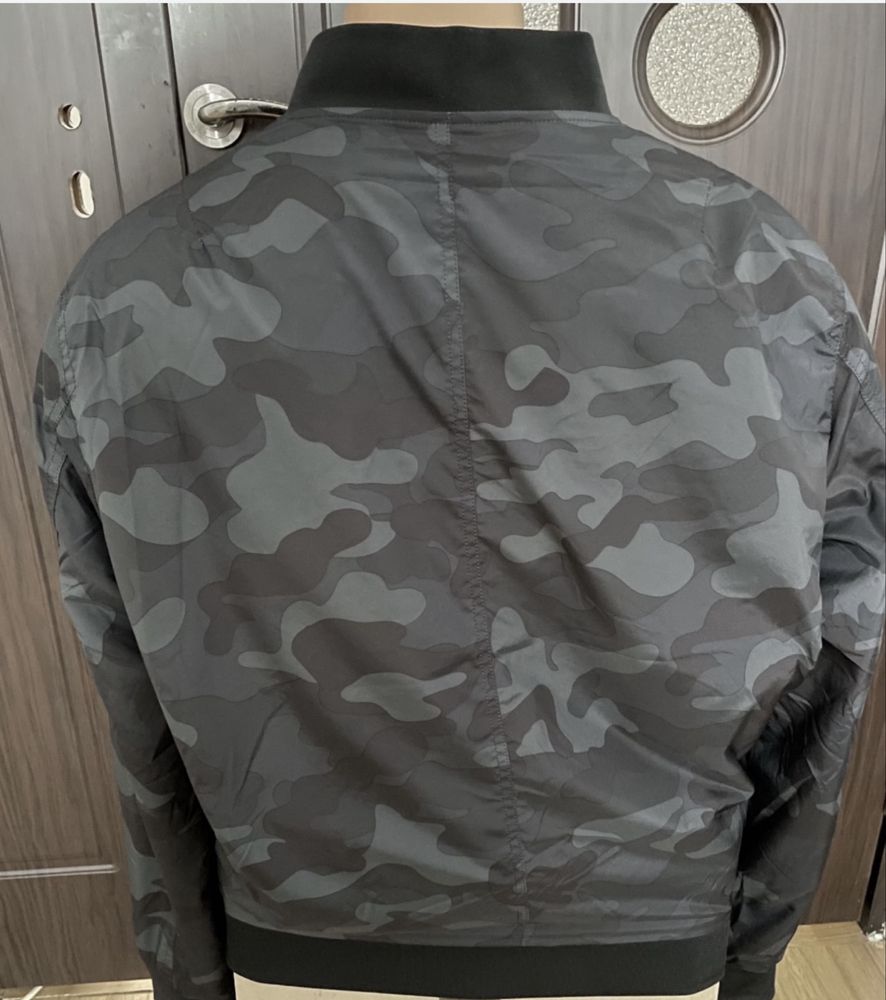 Geaca bomber camo/camuflaj gri L grx