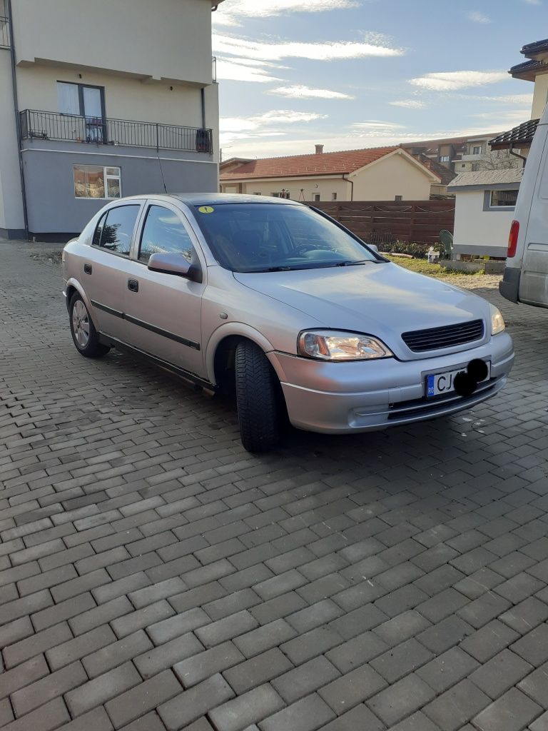 Opel astra h 1.7 dti isuzu