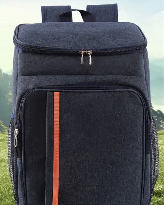 Rucsac termoizolant negru .
