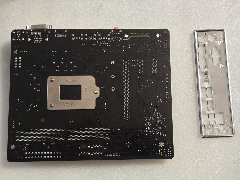Placa de baza GIGABYTE H310M S2H 2.0 Socket 1151 +Procesor Intel G4900