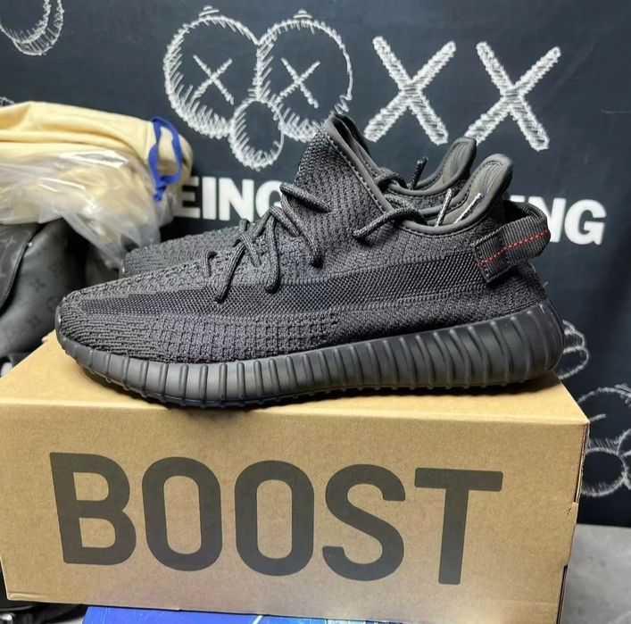 Обувки adiddas yeezy 350