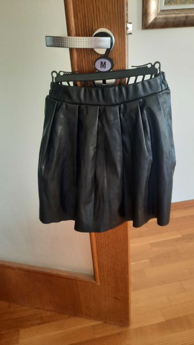 Детска хелоуин кожена пола нова