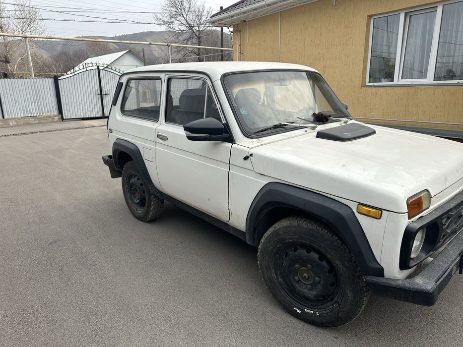 Полность покрашен в раптер , новая резина , делался для себя .