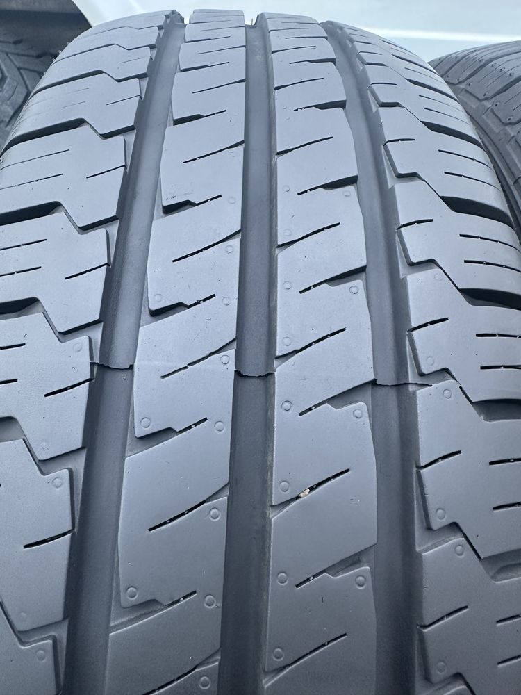 225/65/16с за бус Hankook dot22
