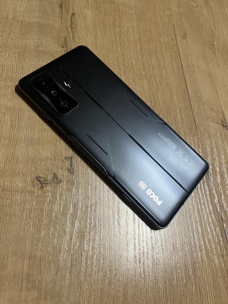 Poco F4 GT 12/256gb black Срочно срочно