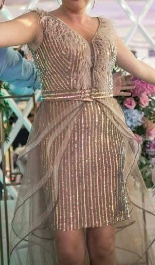 Rochie elegantă eveniment