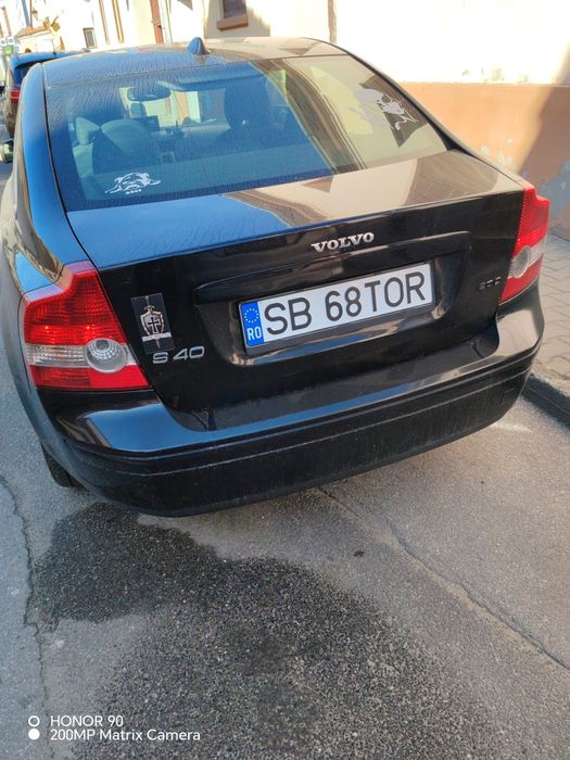 DE VÂNZARE VOLVO S 40.2006.136 cp.320 n/m