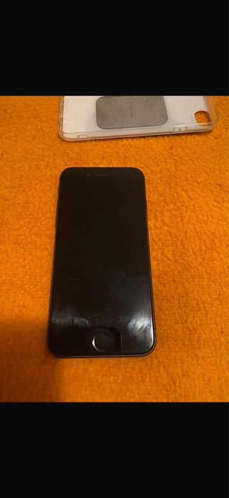 Iphone 8 spate fisurat